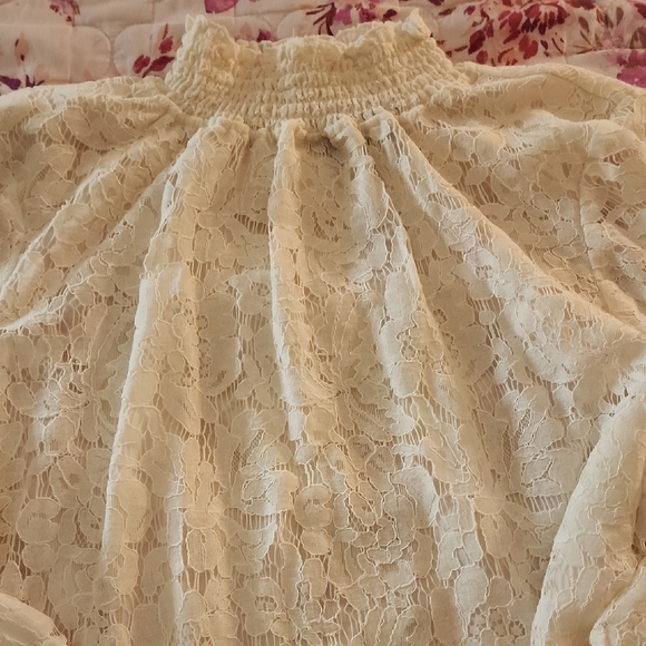 1. State Ivory Lace Blouse New Without Tags - Picture 6 of 14